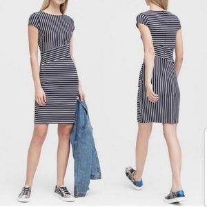 BANANA REPUBLIC NAVY BLUE MIXED STRIPE SHORT SLEEVE DRESS SIZE 4 TALL